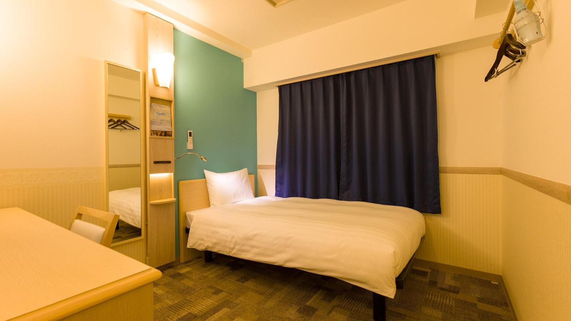 Toyoko Inn Marugame Ekimae Quarto foto